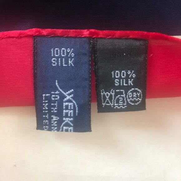 Weekenders 10th Anniversary Silk Scarf Butterfly - Picture 5 of 6